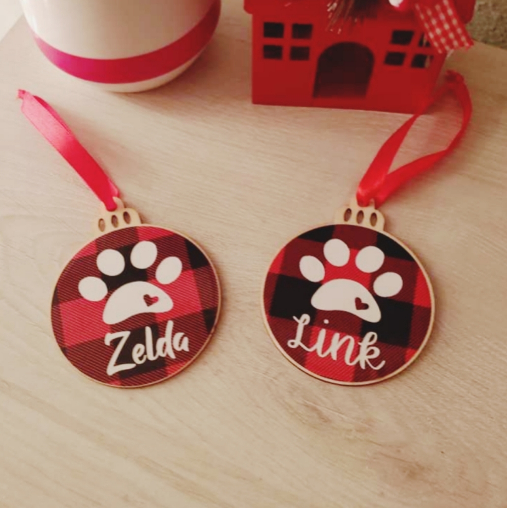 Personalized pet ornaments 🐶